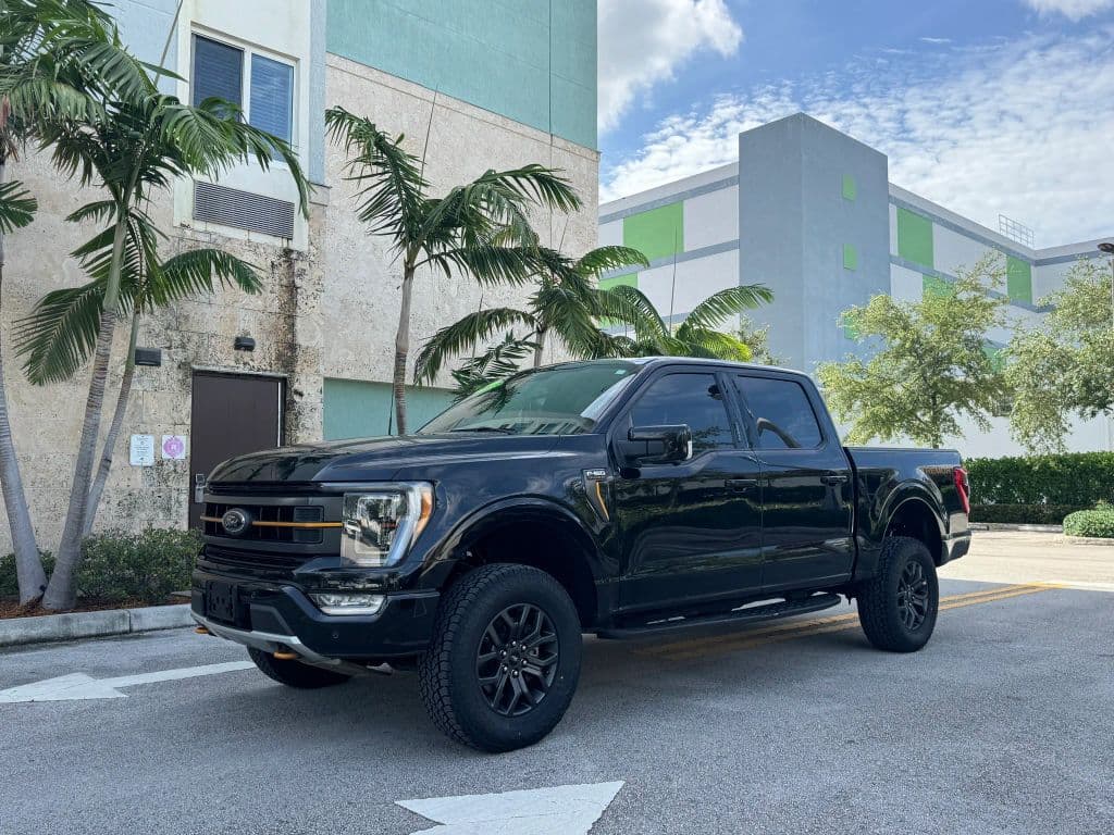 2023 Ford F150 Supercrew Cab — photo 1