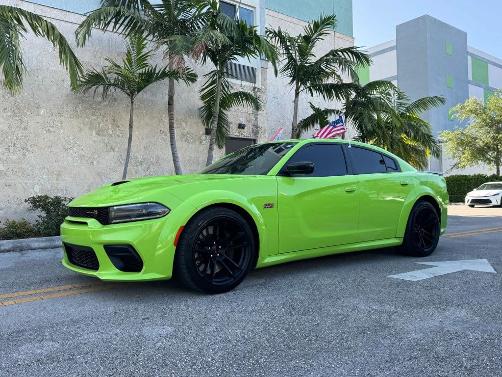 2023 Dodge Charger — photo 1