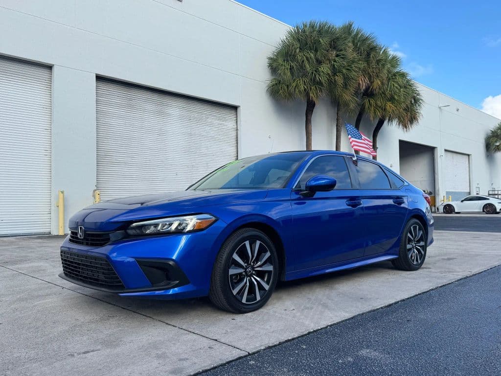 2023 Honda Civic — photo 1