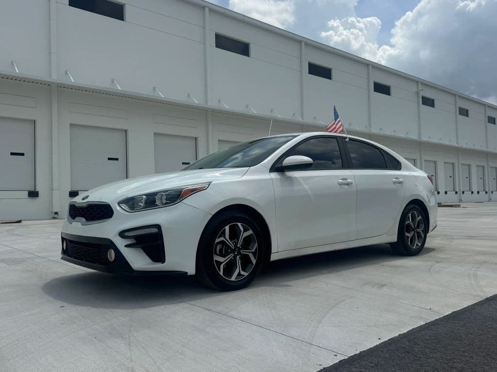 2021 Kia Forte — photo 1
