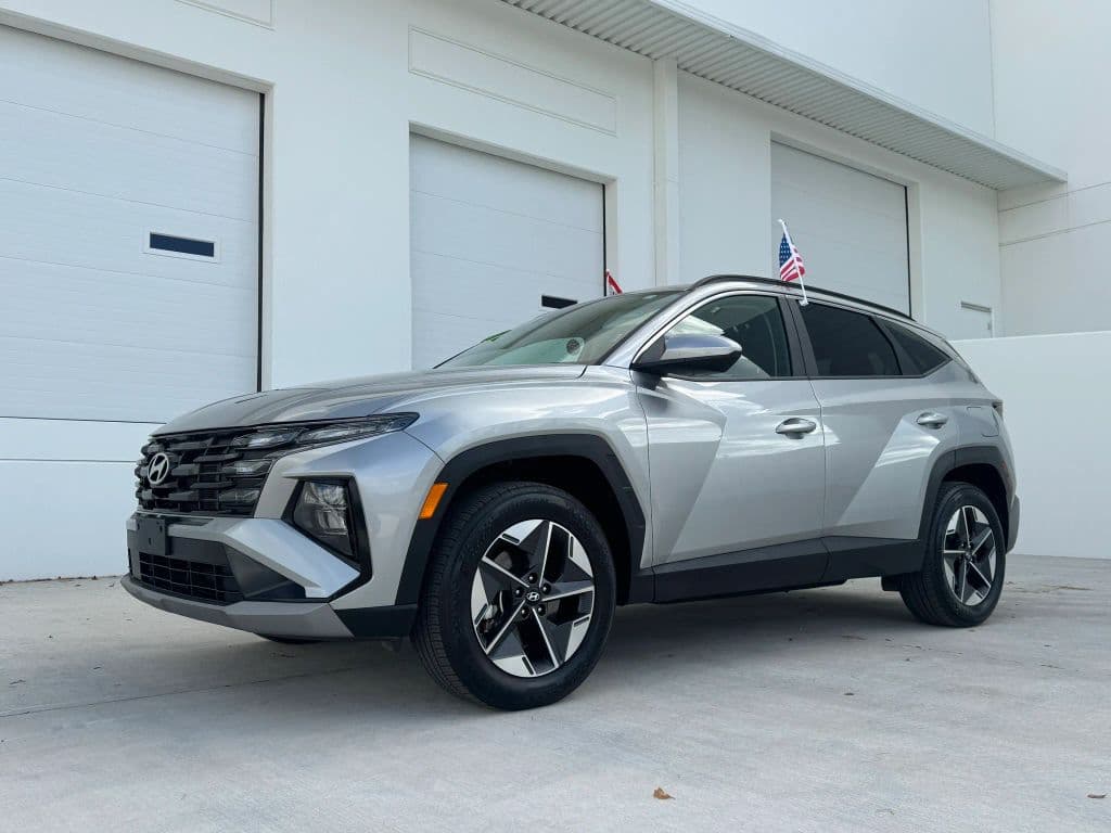 2025 Hyundai Tucson — photo 1