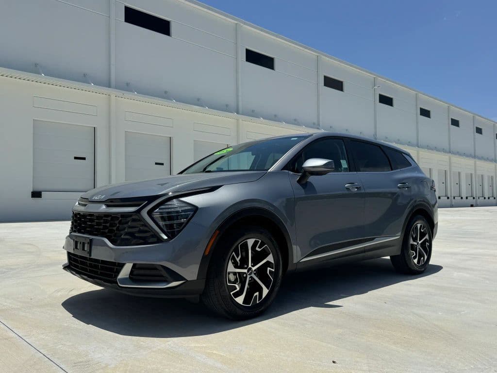 2024 Kia Sportage — photo 1