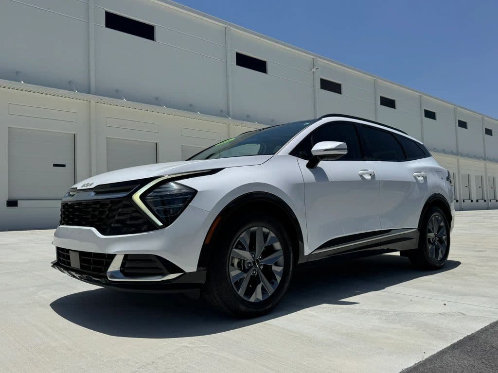 2024 Kia Sportage — photo 1